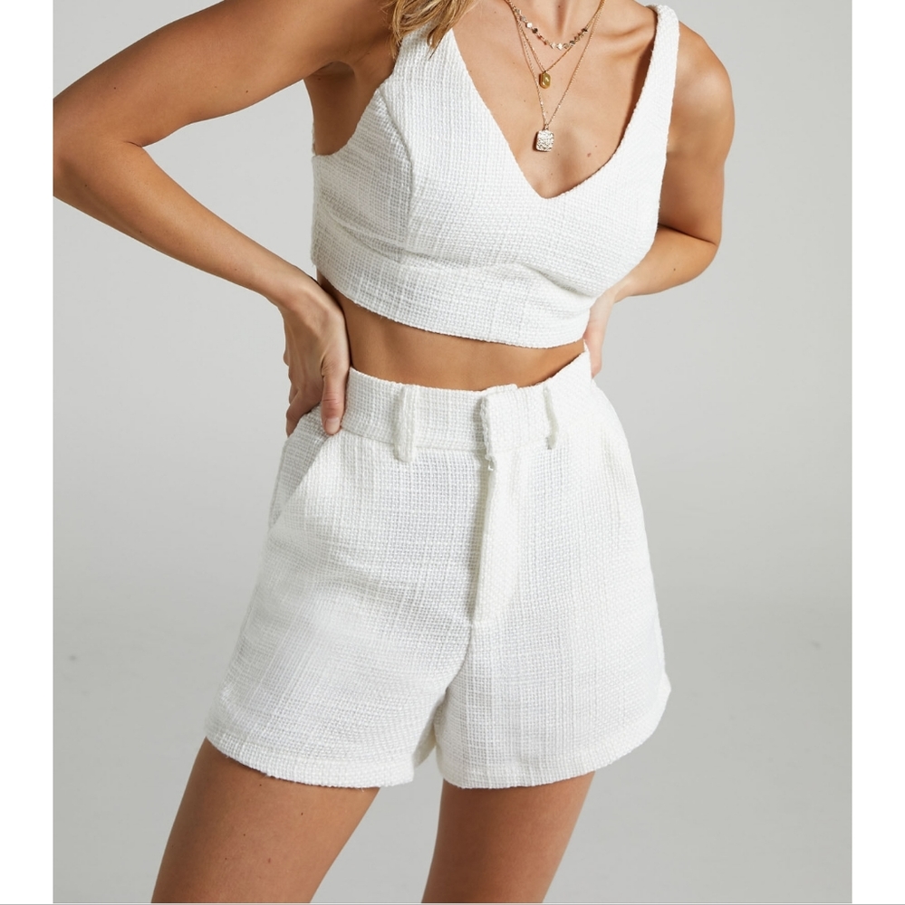 Two piece set